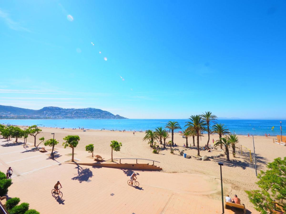 Apartment Hort De Mar By Interhome Roses Bagian luar foto